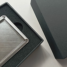 B To B 製品にブランド価値を与えるパッケージ 貼り箱 村上紙器工業所 イプロスものづくり