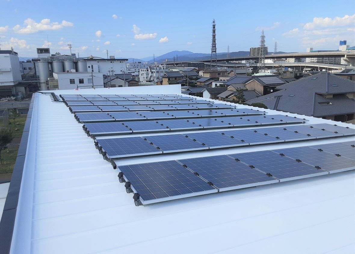 太陽光パネルの発電効率向上に 遮熱 断熱塗料 クールサーム 大高商会 イプロス都市まちづくり