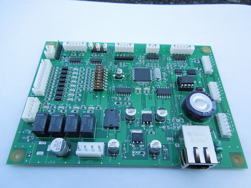 室内機制御基板（P20526） かたう 