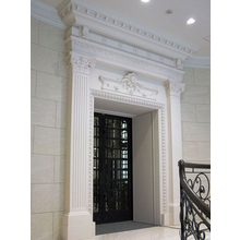 ドア上部飾り 化粧柱 施工例 ヨーロッパ 西洋風のデザイン 大和金属工業 イプロス都市まちづくり