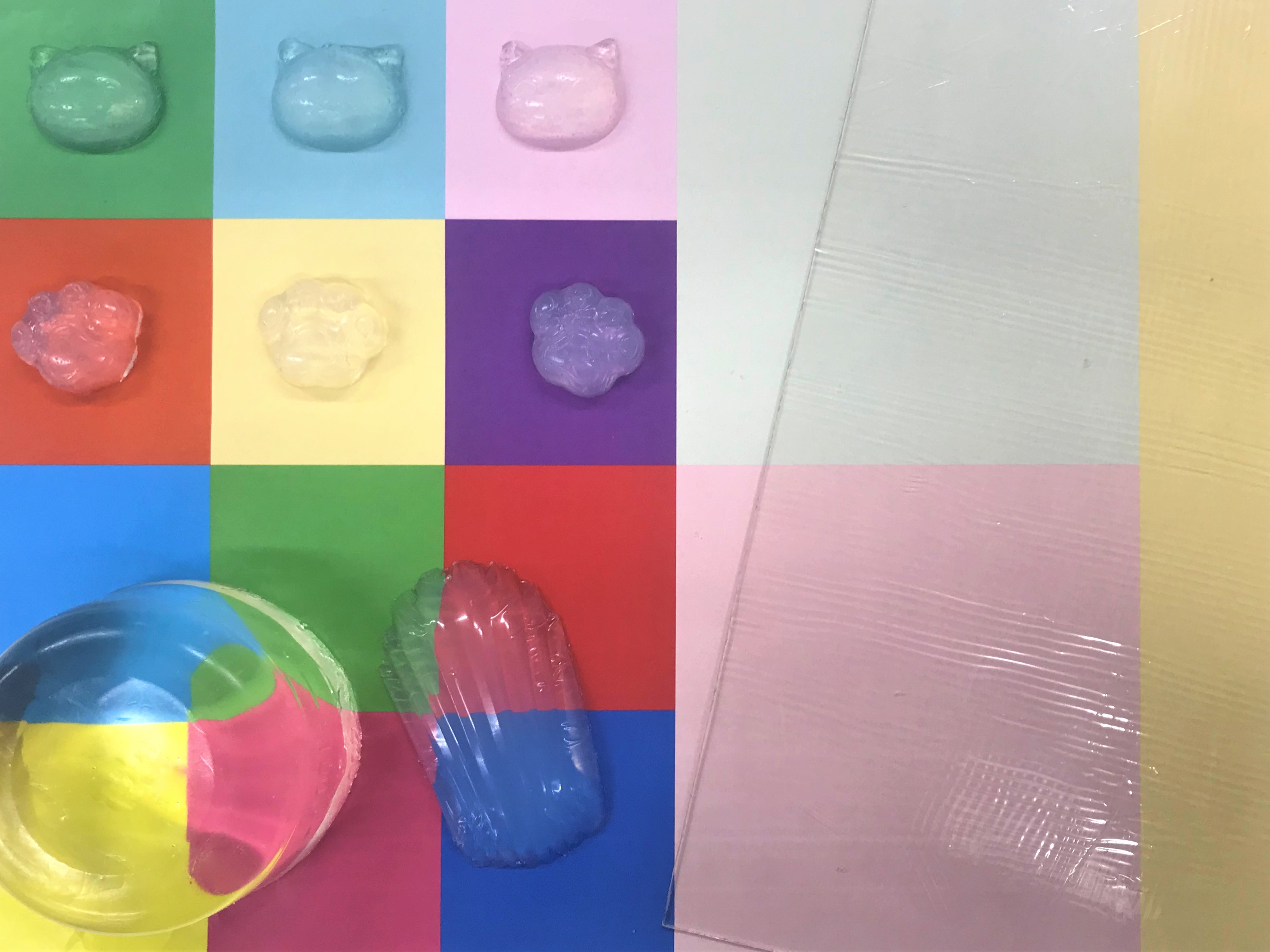 シリコーンゲルシート「衝撃吸収・マスキングに」「短納期対応」 渡辺商行 イプロスものづくり