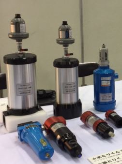 エアーコンプレッサー 水分 レシーバータンク 水分除去装置