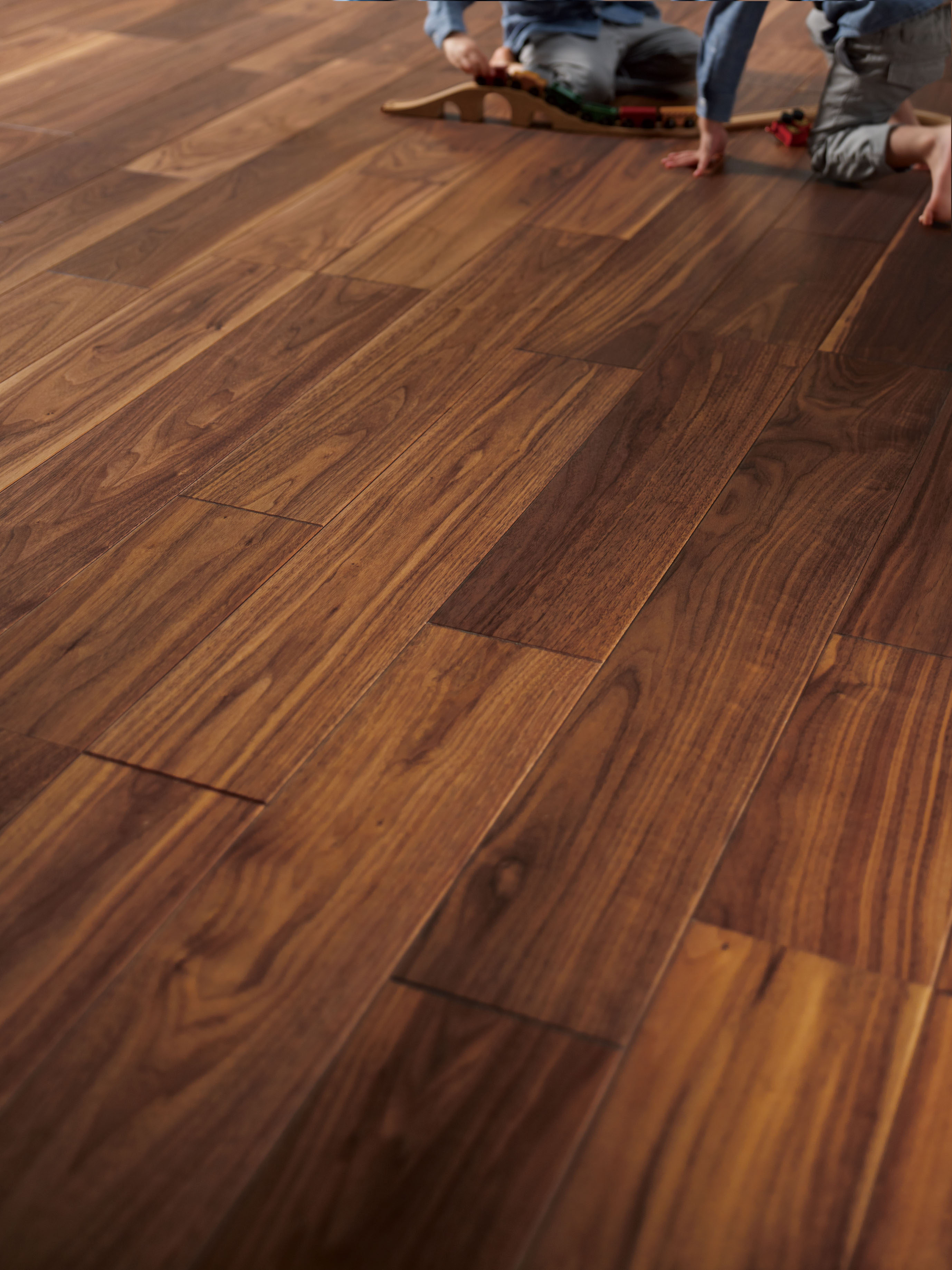 床材、無垢材、学校、校舎床